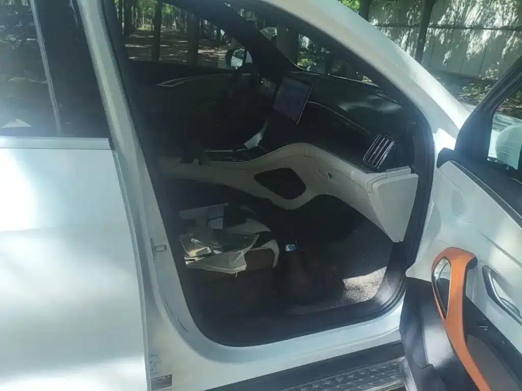 Song Pro New Energy 2023 Champion Edition DM-i 110KM Super Model — миниатюра 11