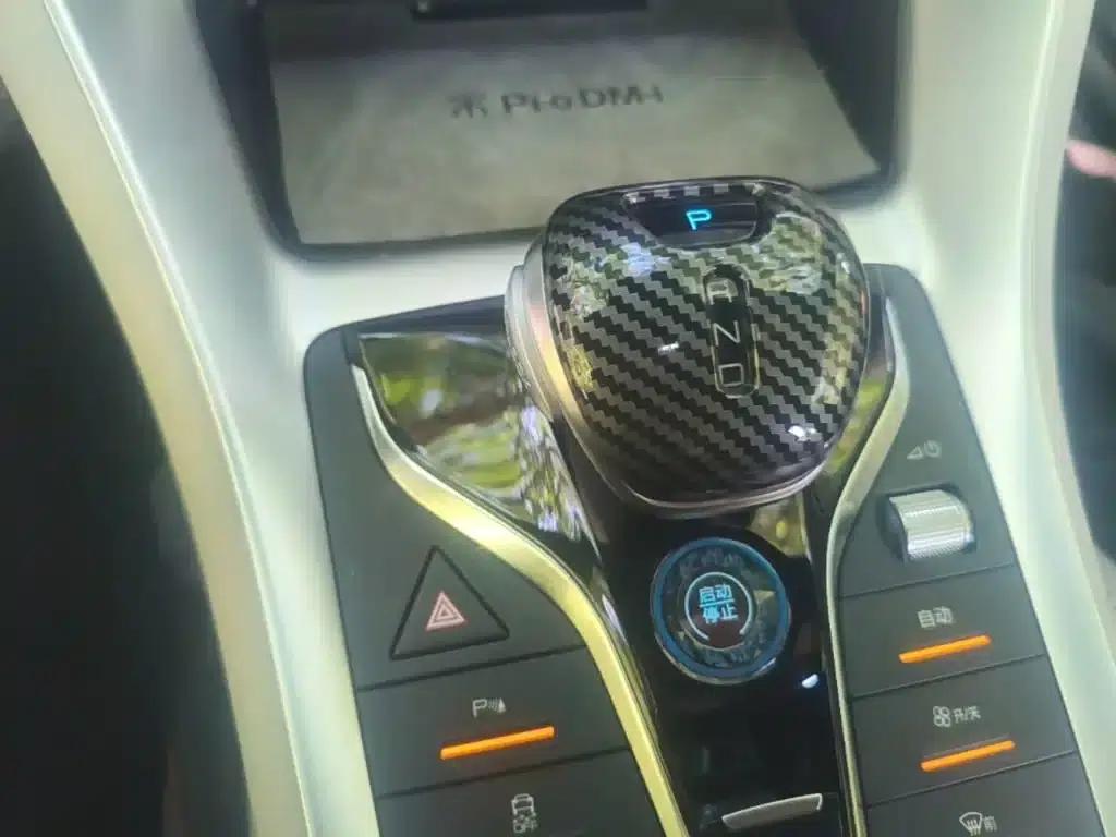 Song Pro New Energy 2023 Champion Edition DM-i 110KM Super Model — миниатюра 21