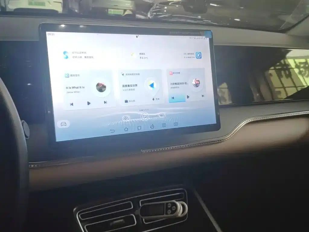 Song Pro New Energy 2025 Model, Second Generation DM-i 75KM Leading Edition — миниатюра 13