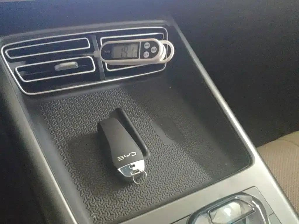 Song Pro New Energy 2025 Model, Second Generation DM-i 75KM Leading Edition — миниатюра 9