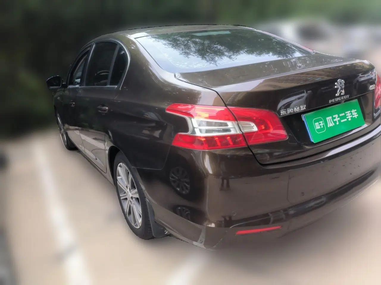 Peugeot 408 2015 1.2T Automatic Luxury Edition — миниатюра 4