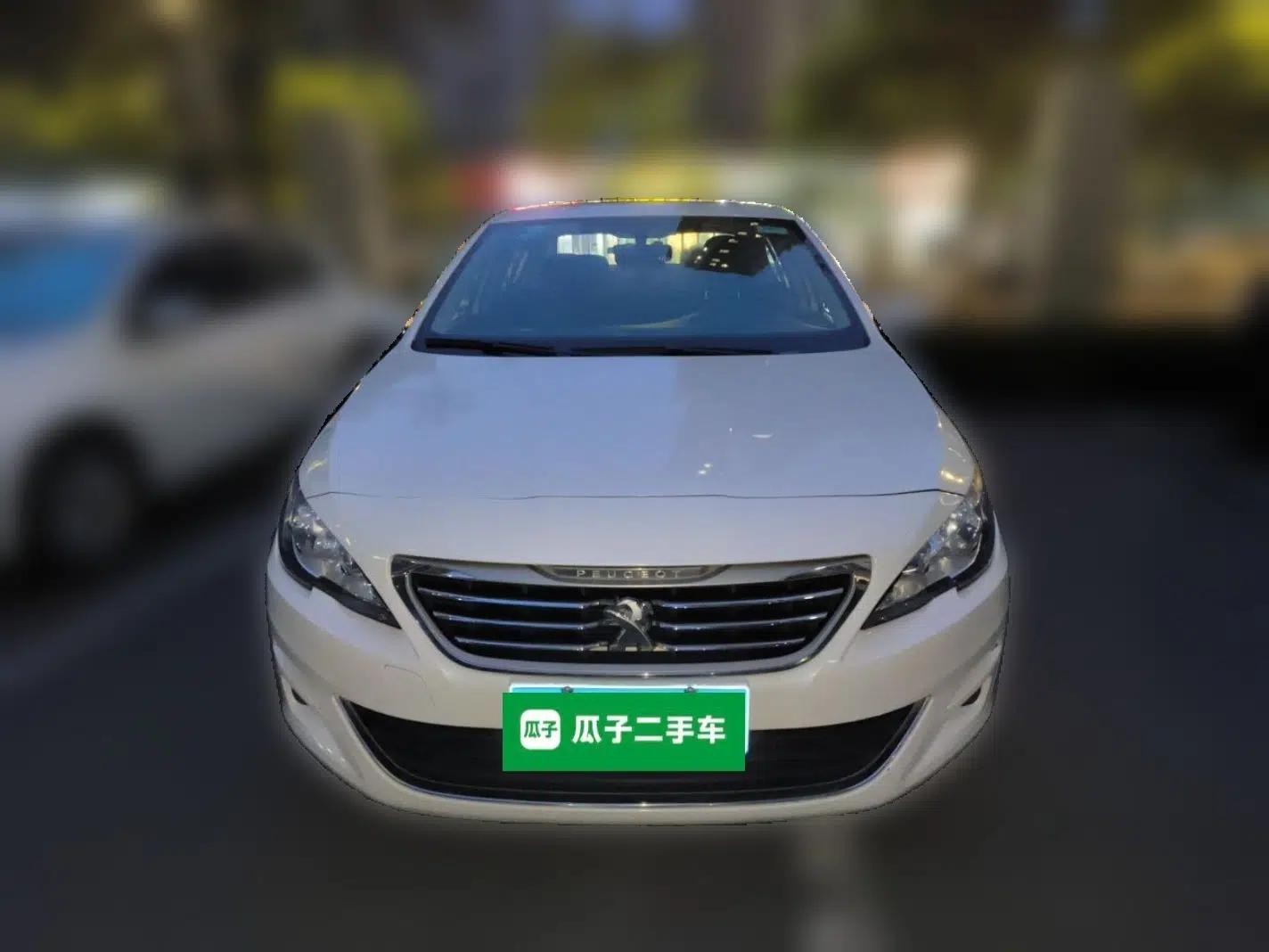 Peugeot 408 2015 1.2T Automatic Luxury Edition — миниатюра 2