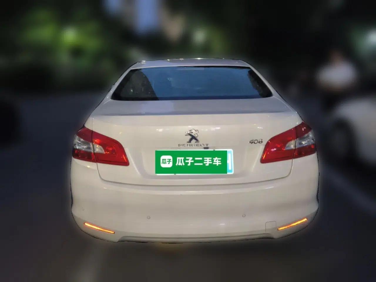 Peugeot 408 2015 1.2T Automatic Luxury Edition — миниатюра 5