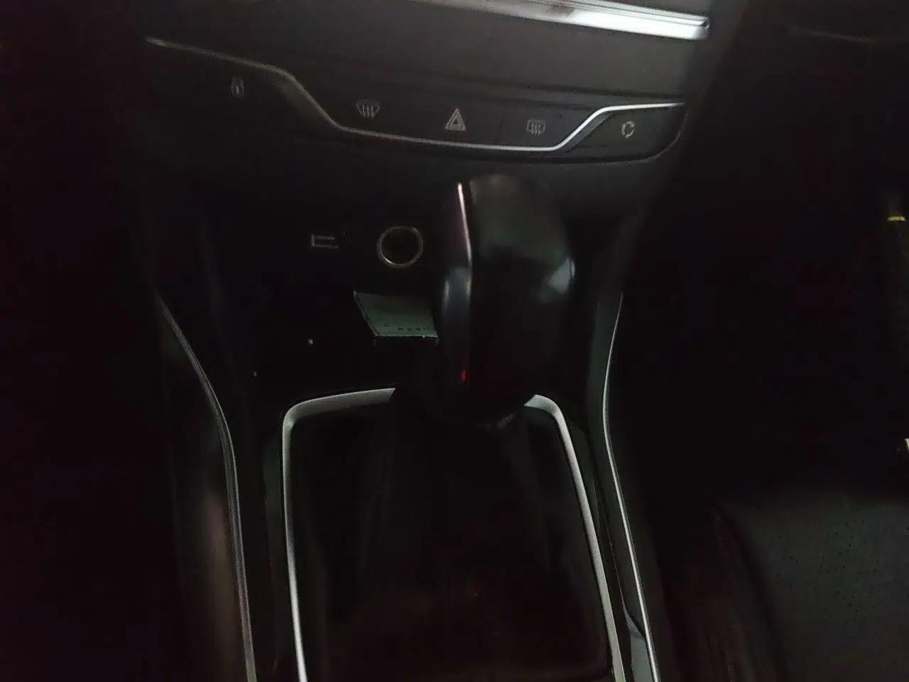 Peugeot 408 2014 1.8L Automatic Luxury Edition — миниатюра 14