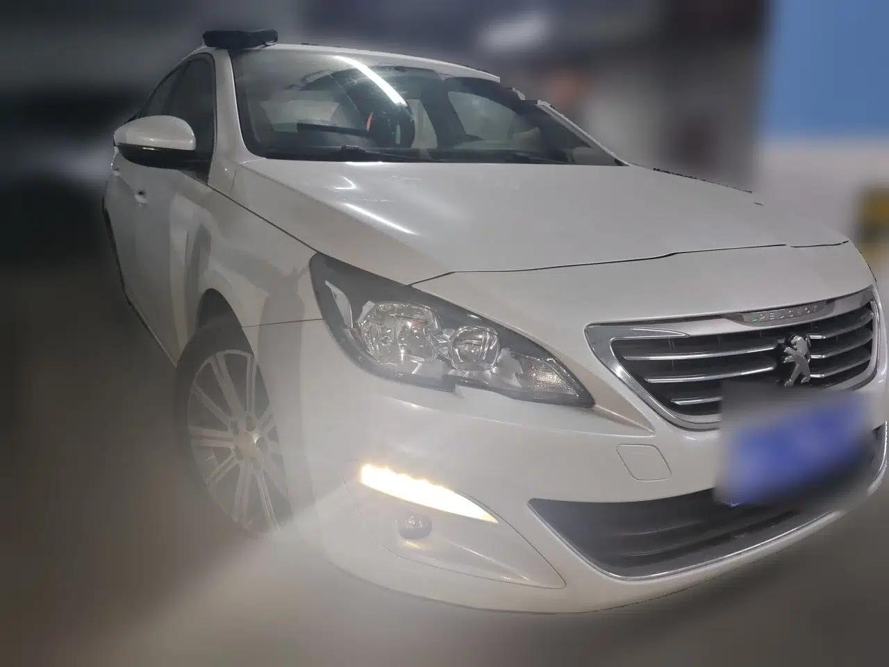 Peugeot 408 2014 1.8L Automatic Luxury Edition — миниатюра 3