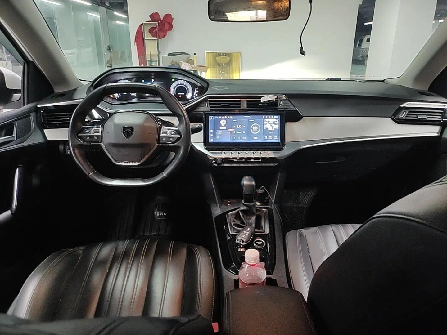 Peugeot 408 2022 1.6T Light-Chasing Edition — миниатюра 12