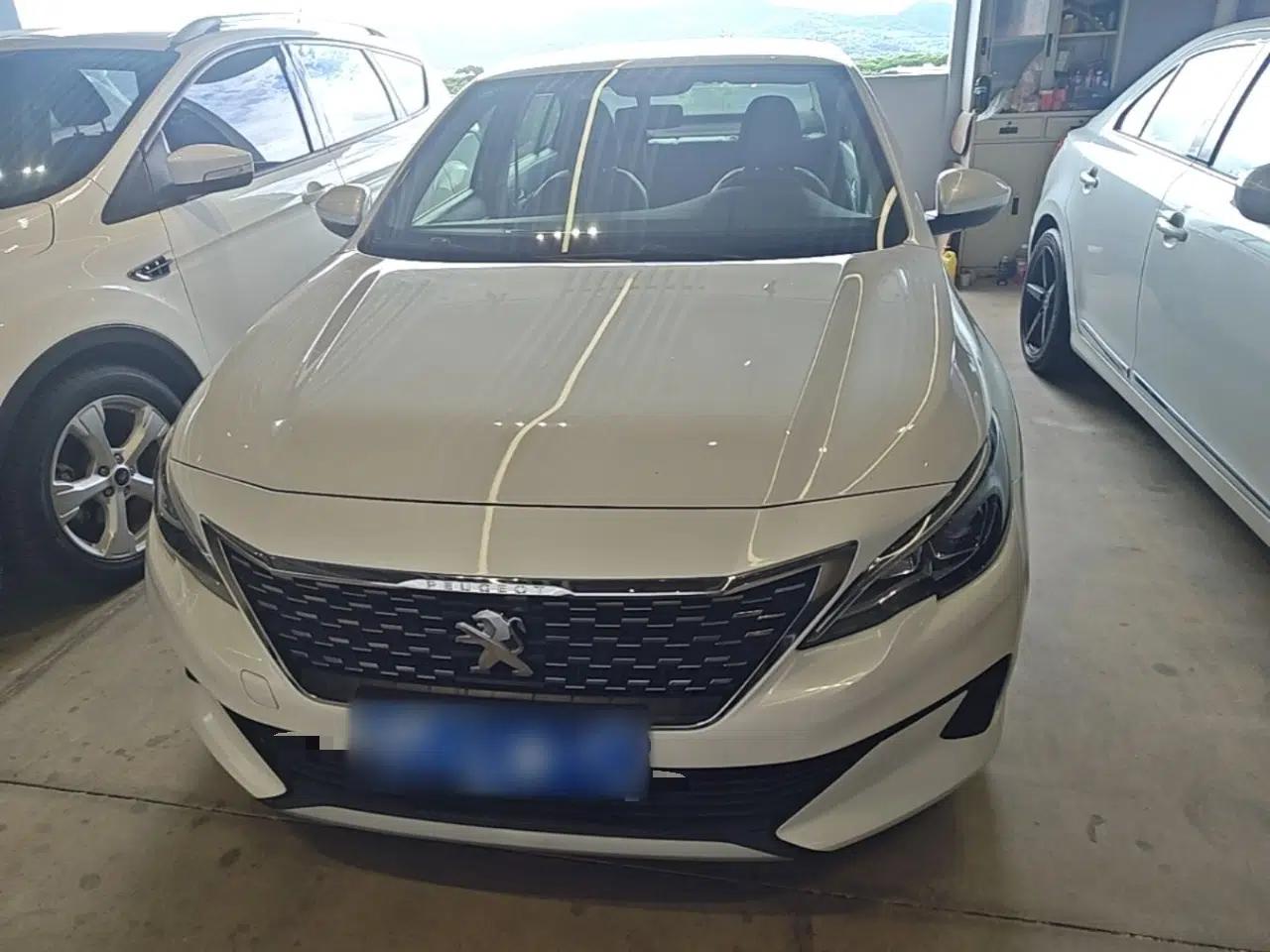 Peugeot 408 2019 360THP Automatic Luxury Edition China VI Standard — миниатюра 2