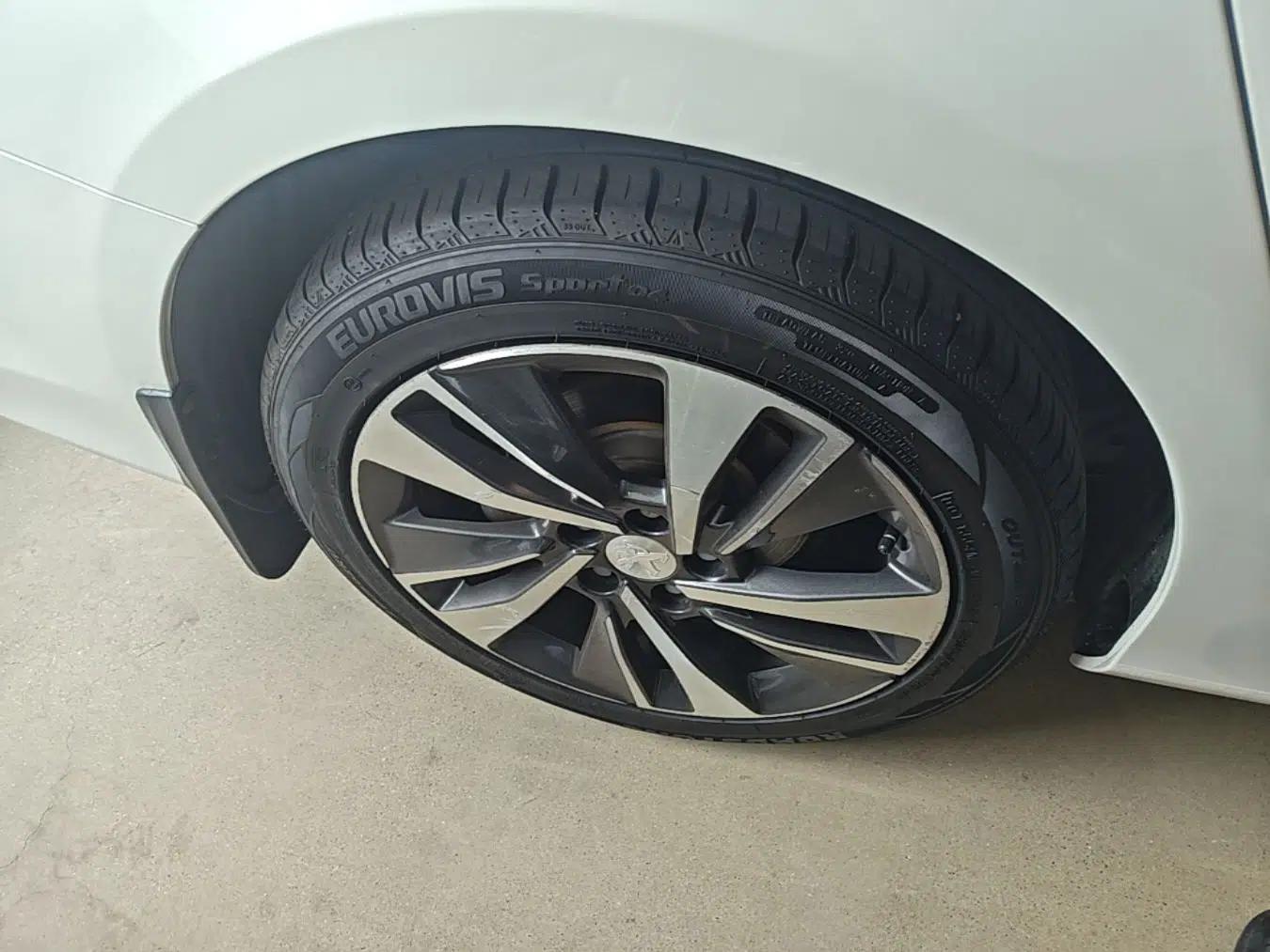 Peugeot 408 2019 360THP Automatic Luxury Edition China VI Standard — миниатюра 11
