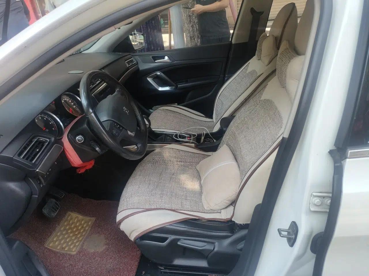 Peugeot 408 2015 1.2T Automatic Luxury Edition — миниатюра 15