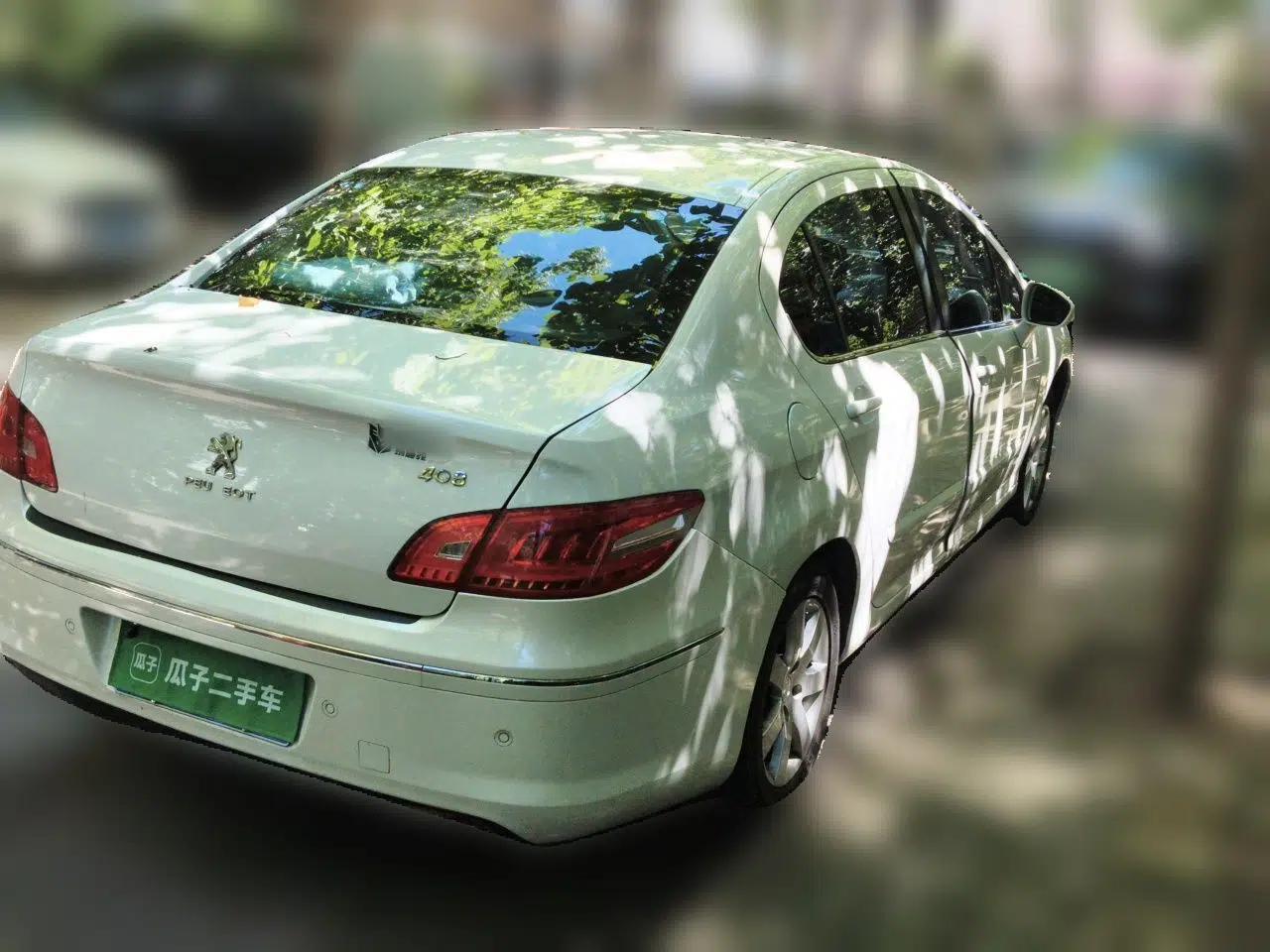 Peugeot 408 2013 1.6L Automatic Comfort Edition — миниатюра 4