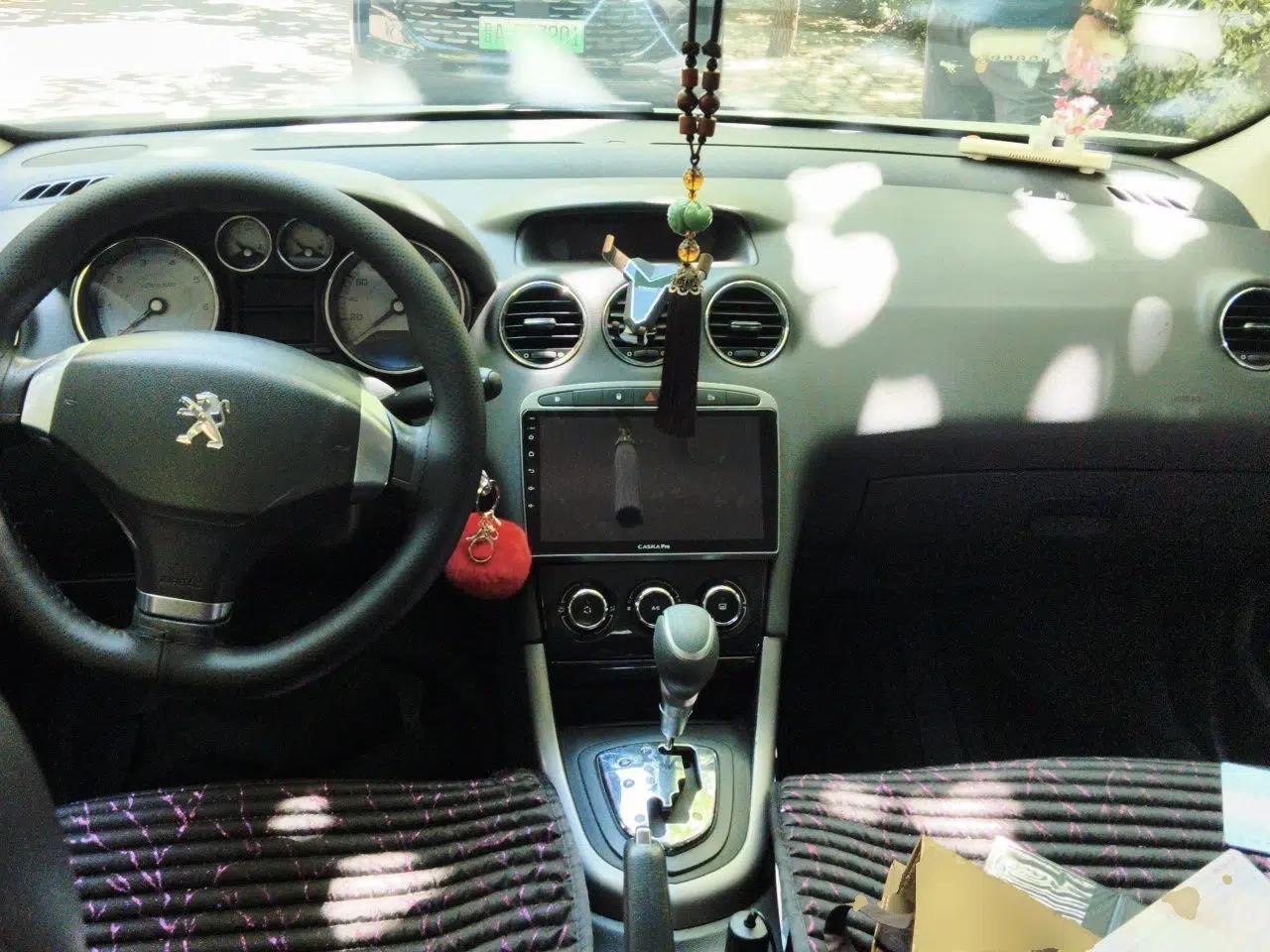 Peugeot 408 2013 1.6L Automatic Comfort Edition — миниатюра 9