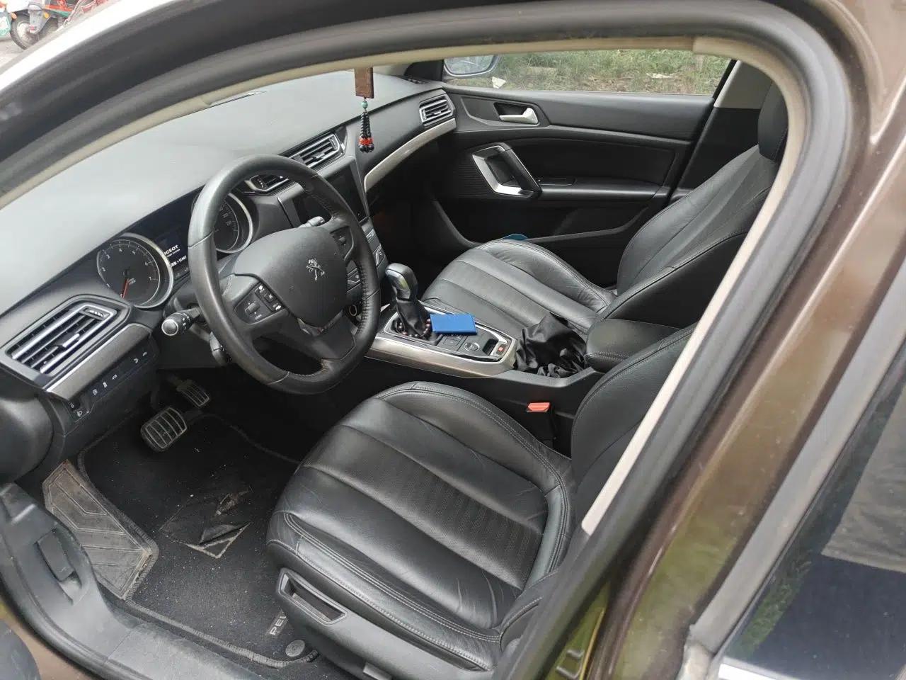 Peugeot 408 2014 1.6T Automatic Prestige Edition — миниатюра 15