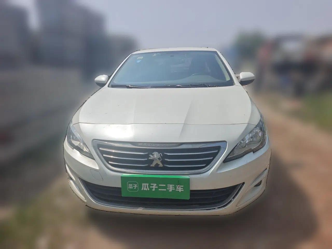 Peugeot 408 2016 1.6T Automatic Luxury Edition — миниатюра 2