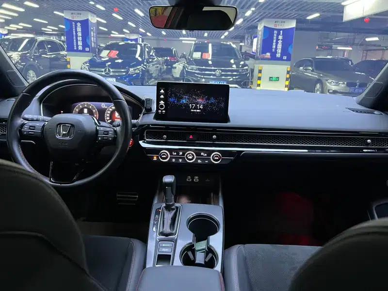2023 Civic Hatchaback 240TURBO CVT Extreme Edition — миниатюра 15