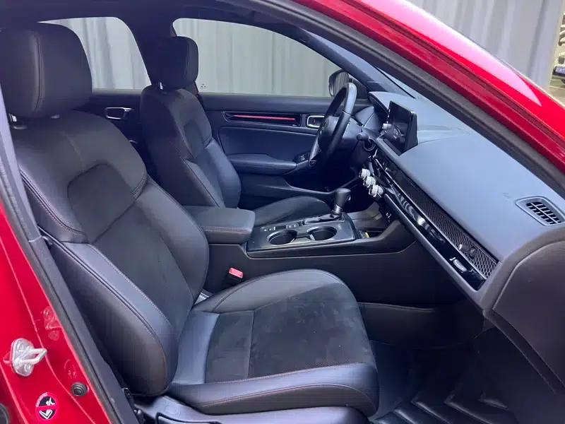 2023 Civic Hatchaback 240TURBO CVT Extreme Edition — миниатюра 17