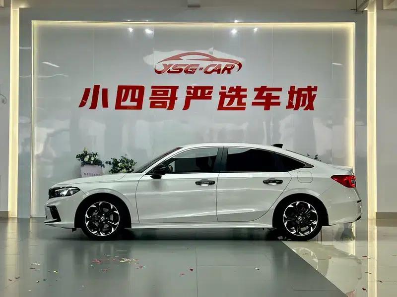 Civic 2022 240TURBO CVT Sporty Control Special Edition — миниатюра 4