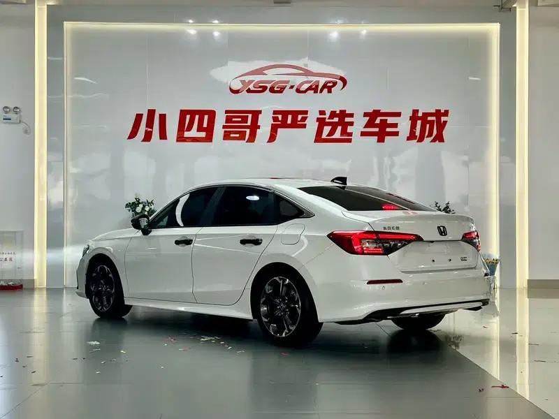 Civic 2022 240TURBO CVT Sporty Control Special Edition — миниатюра 5