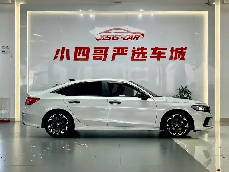 Civic 2022 240TURBO CVT Sporty Control Special Edition — миниатюра 8