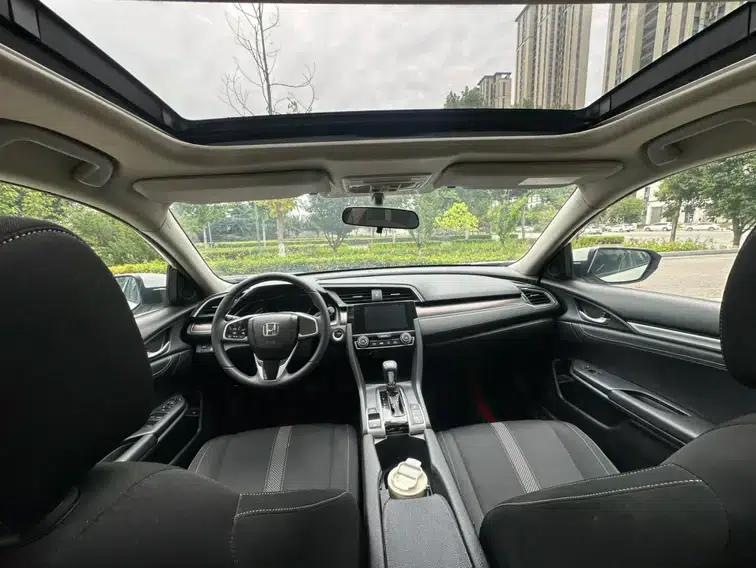 2019 Civic 220TURBO CVT Sporty Edition (China VI Emission Standard) — миниатюра 6