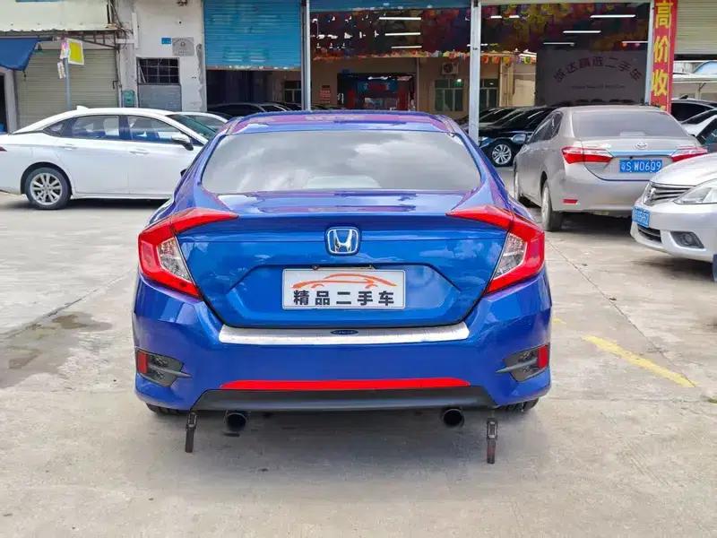 2016 Civic 220TURBO CVT Luxury Edition — миниатюра 5