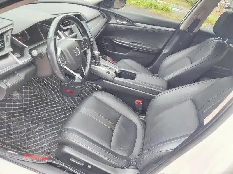 2016 Civic 220TURBO CVT Premium Edition — миниатюра 8