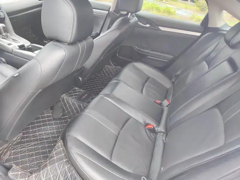 2016 Civic 220TURBO CVT Premium Edition — миниатюра 9