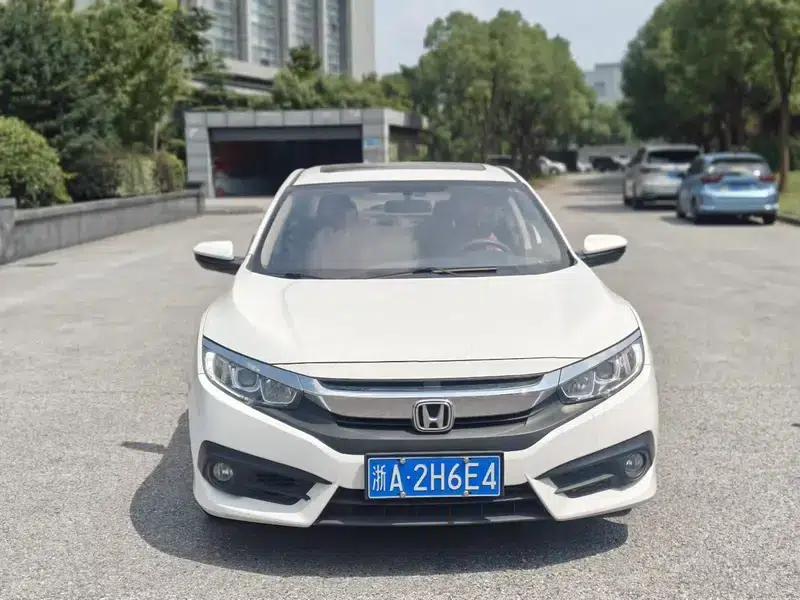 2016 Civic 180TURBO CVT Comfort Edition — миниатюра 2