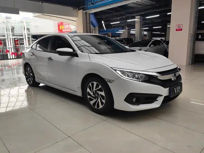 2016 Civic 220TURBO CVT Luxury Edition — миниатюра 3