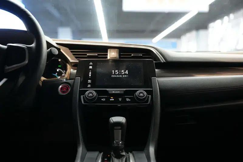 2019 Civic 220TURBO CVT Sporty Edition (China VI Emission Standard) — миниатюра 9