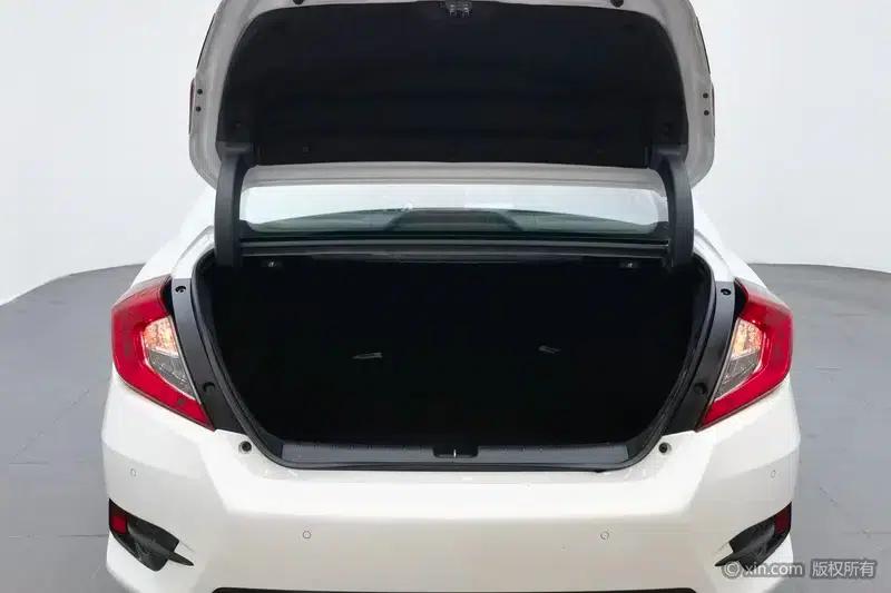2016 Civic 220TURBO CVT Luxury Edition — миниатюра 23