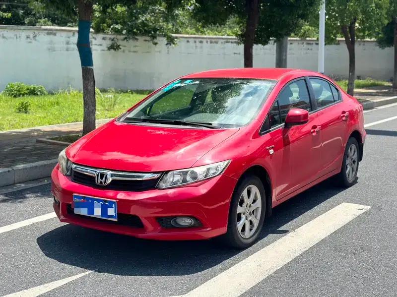 2012 Civic 1.8L Automatic Comfort Edition — миниатюра 1
