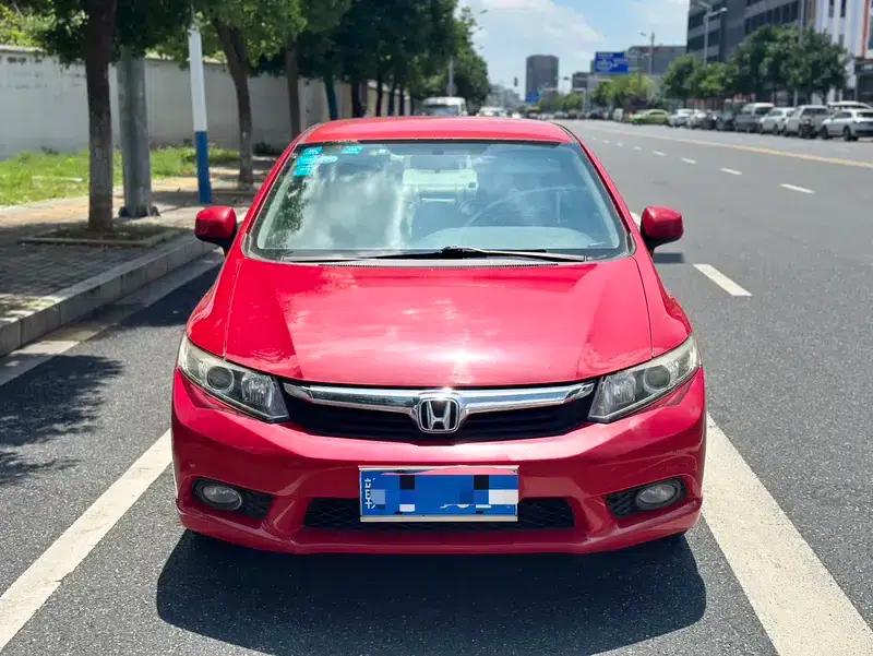 2012 Civic 1.8L Automatic Comfort Edition — миниатюра 2