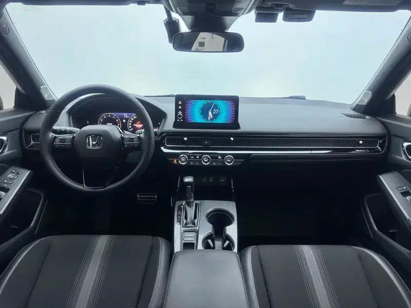 2023 Civic 240TURBO CVT Sport Edition — миниатюра 13