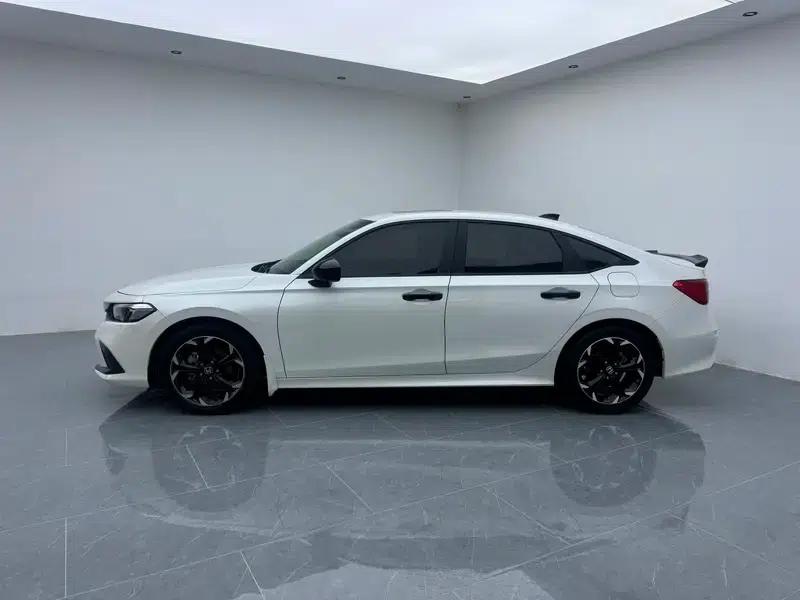 2023 Civic 240TURBO CVT Sport Edition — миниатюра 4