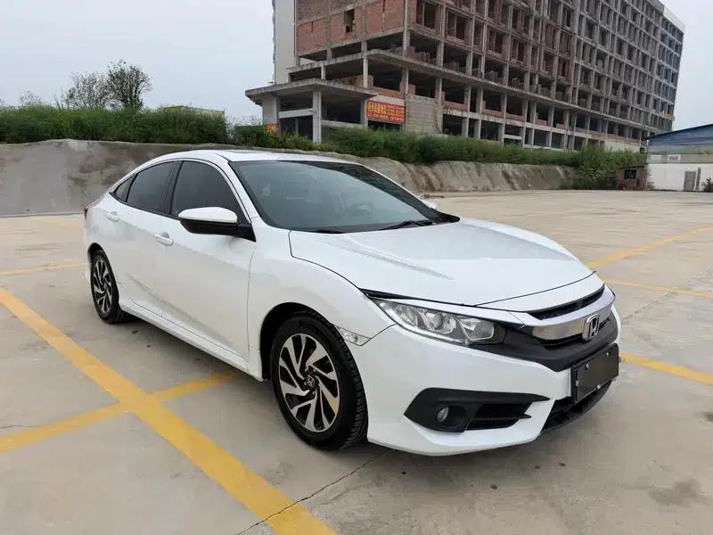 2016 Civic 220TURBO CVT Luxury Edition — миниатюра 3