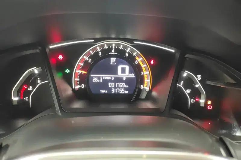 2016 Civic 180TURBO CVT Comfort Edition — миниатюра 13