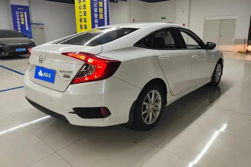2016 Civic 180TURBO CVT Comfort Edition — миниатюра 3