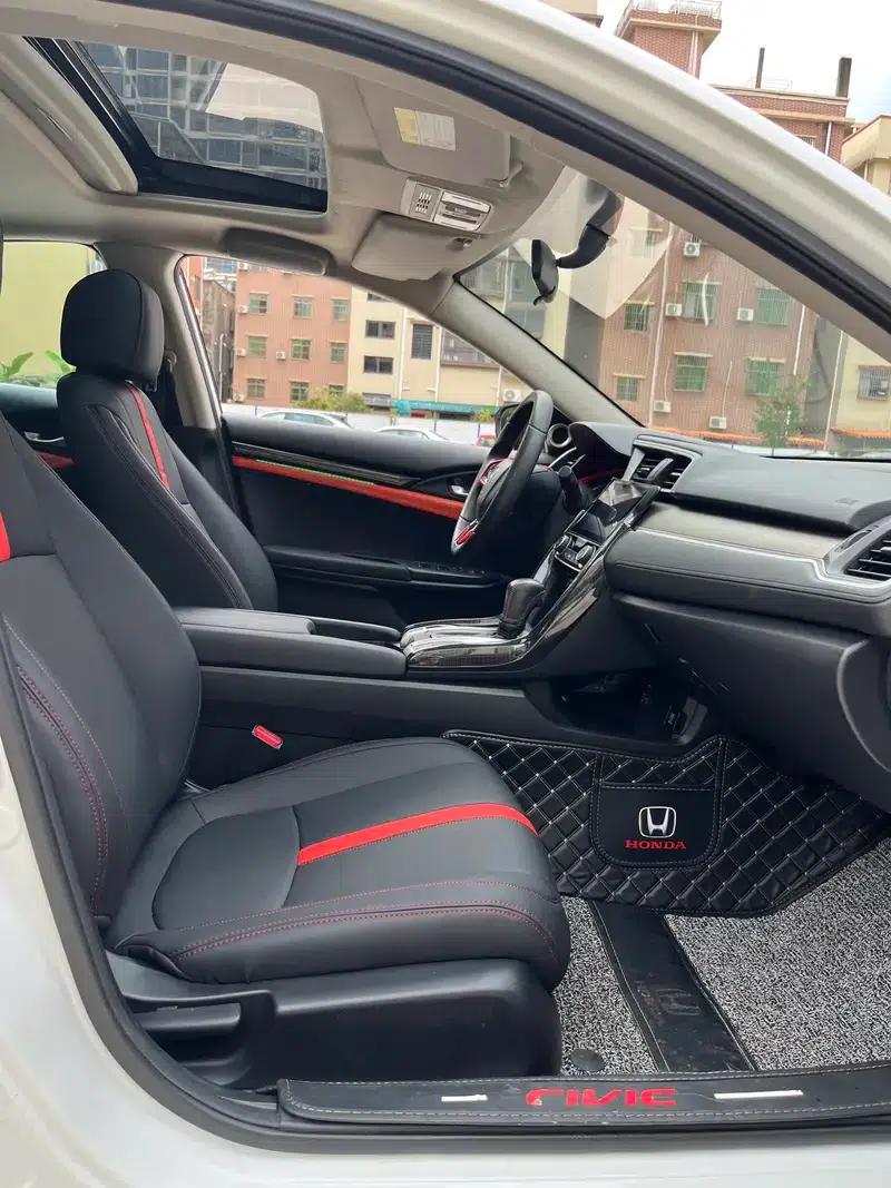 2016 Civic 220TURBO CVT Luxury Edition — миниатюра 11