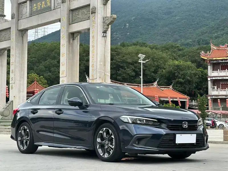 2022 Civic 240TURBO CVT Sporty Edition — миниатюра 3