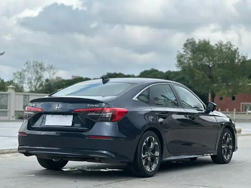 2022 Civic 240TURBO CVT Sporty Edition — миниатюра 6