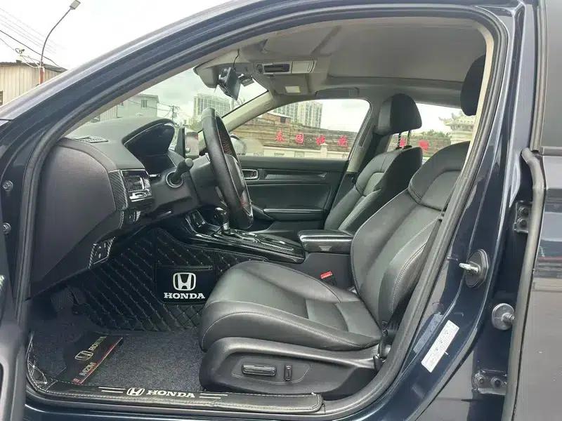 2022 Civic 240TURBO CVT Sporty Edition — миниатюра 8