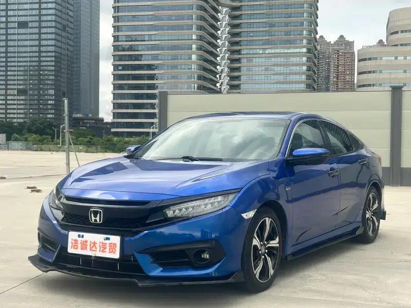 2016 Civic 220TURBO CVT Premium Edition — миниатюра 1