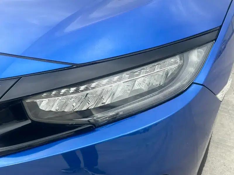 2016 Civic 220TURBO CVT Premium Edition — миниатюра 8