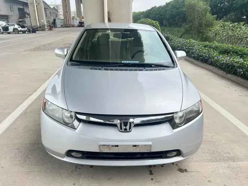 2006 Civic 1.8L Automatic Classic Edition — миниатюра 2