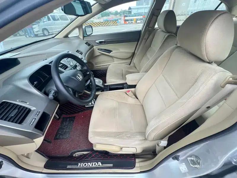 2006 Civic 1.8L Automatic Classic Edition — миниатюра 16