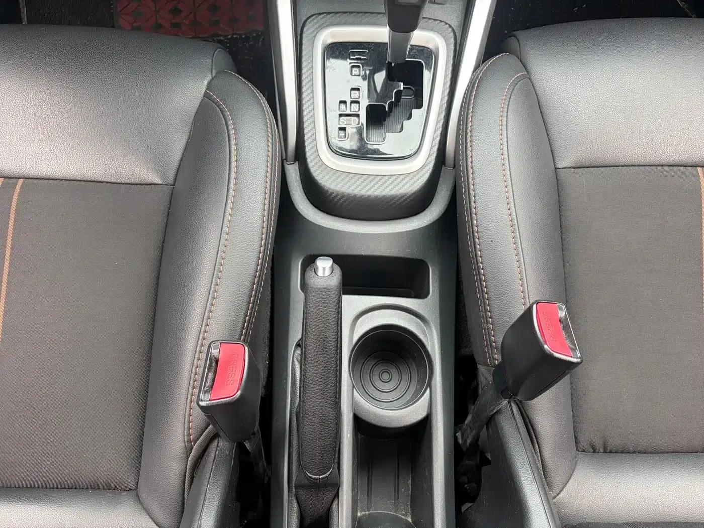2017 Yuan 1.5L Automatic Cool Connected Edition — миниатюра 20