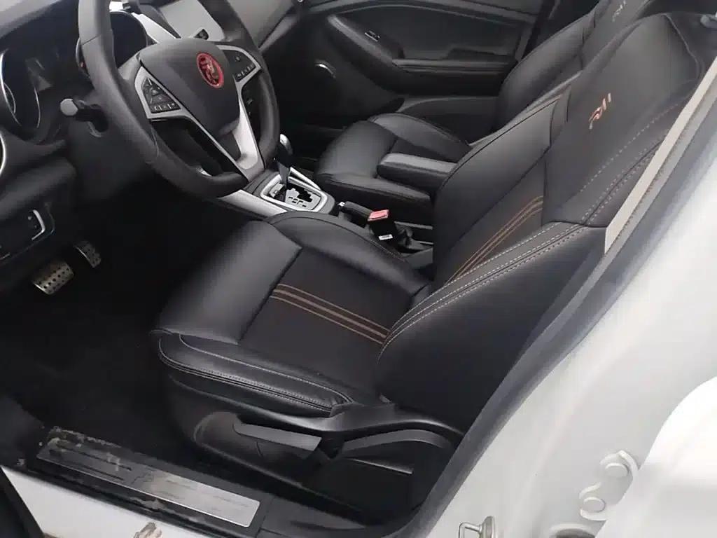 2017 Yuan 1.5L Automatic Cool Connected Edition — миниатюра 11