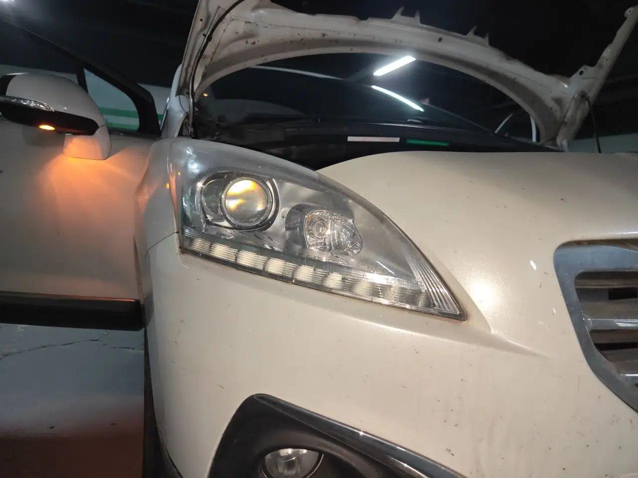 Peugeot 3008 2015 1.6THP Automatic Prestige Edition — миниатюра 7