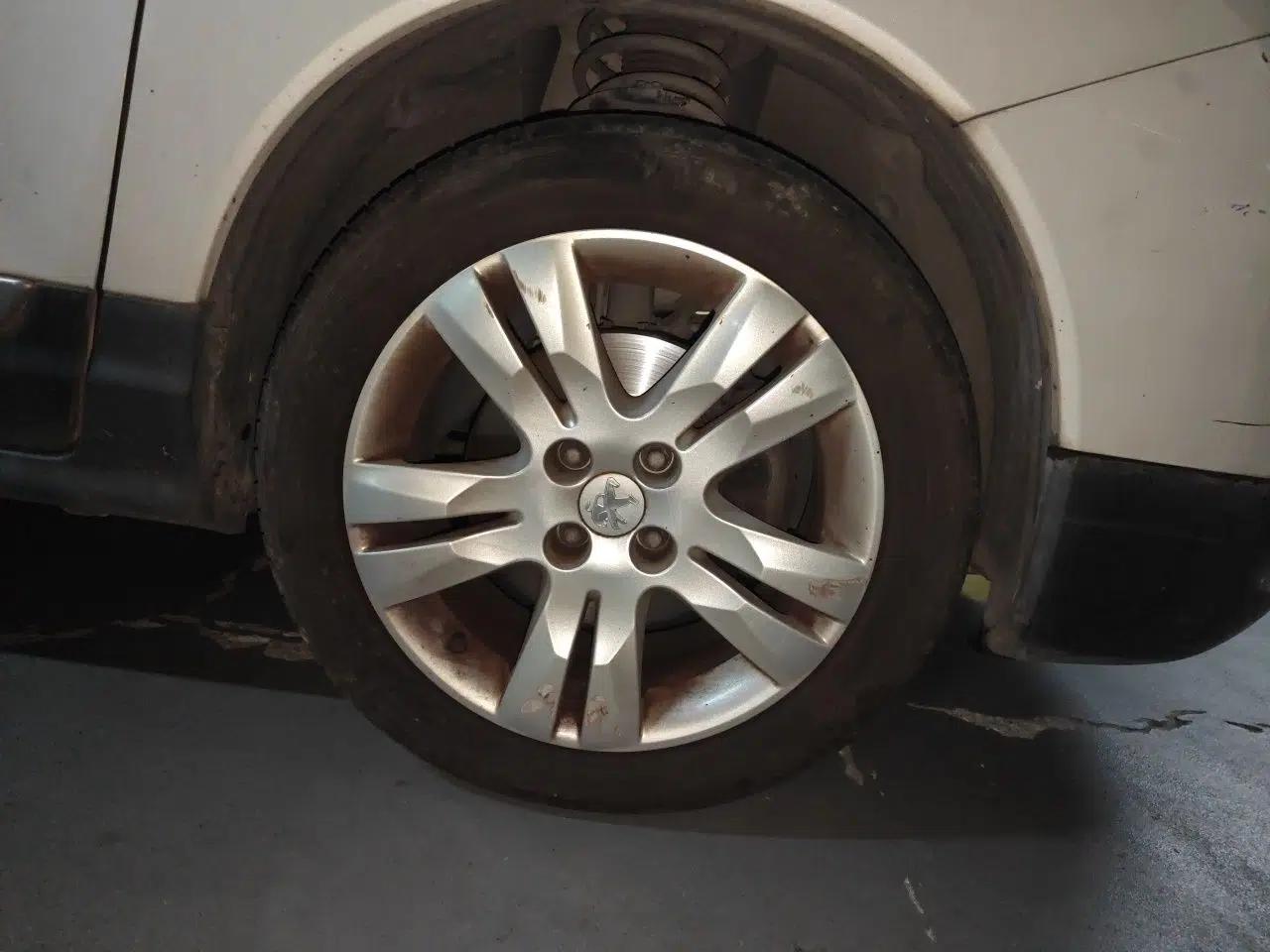 Peugeot 3008 2015 1.6THP Automatic Prestige Edition — миниатюра 8