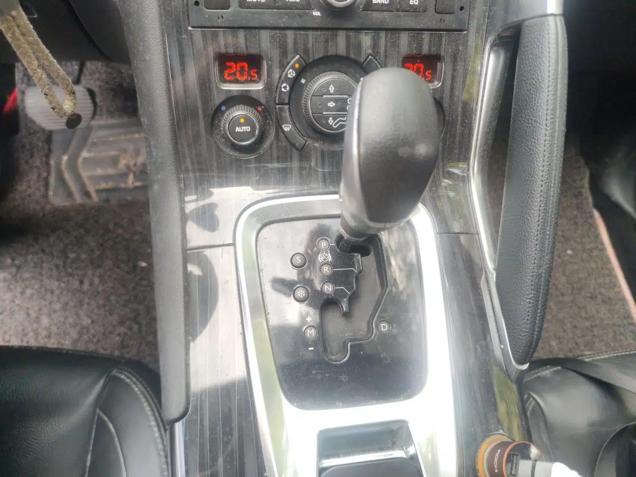 Peugeot 3008 2013 2.0L Automatic Trend Edition — миниатюра 14